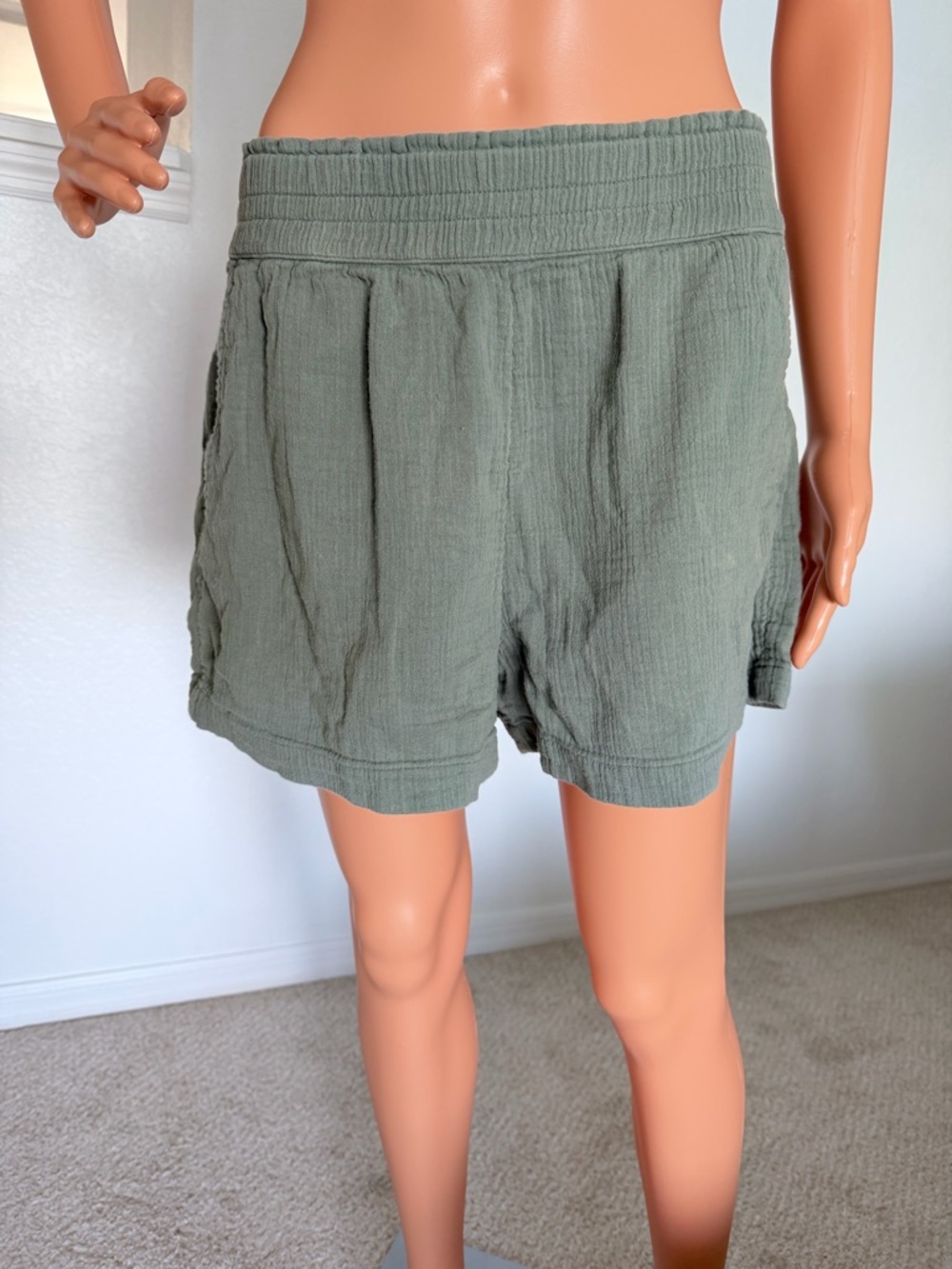 LOFT Olive High-Waist Gauze Shorts